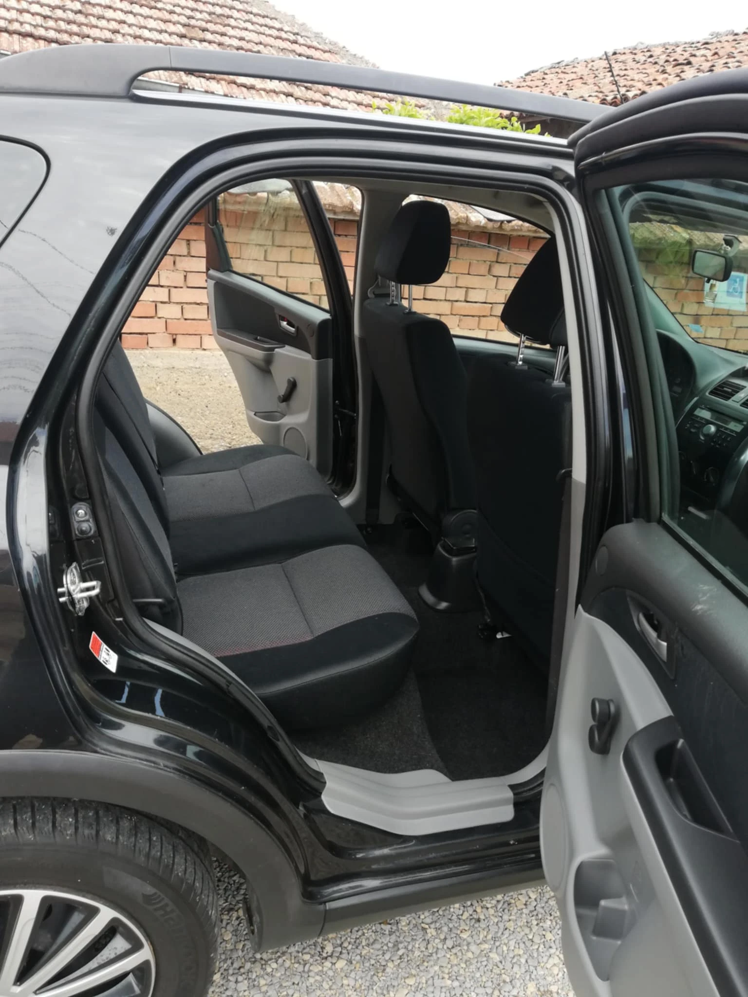 Suzuki SX4  - изображение 8