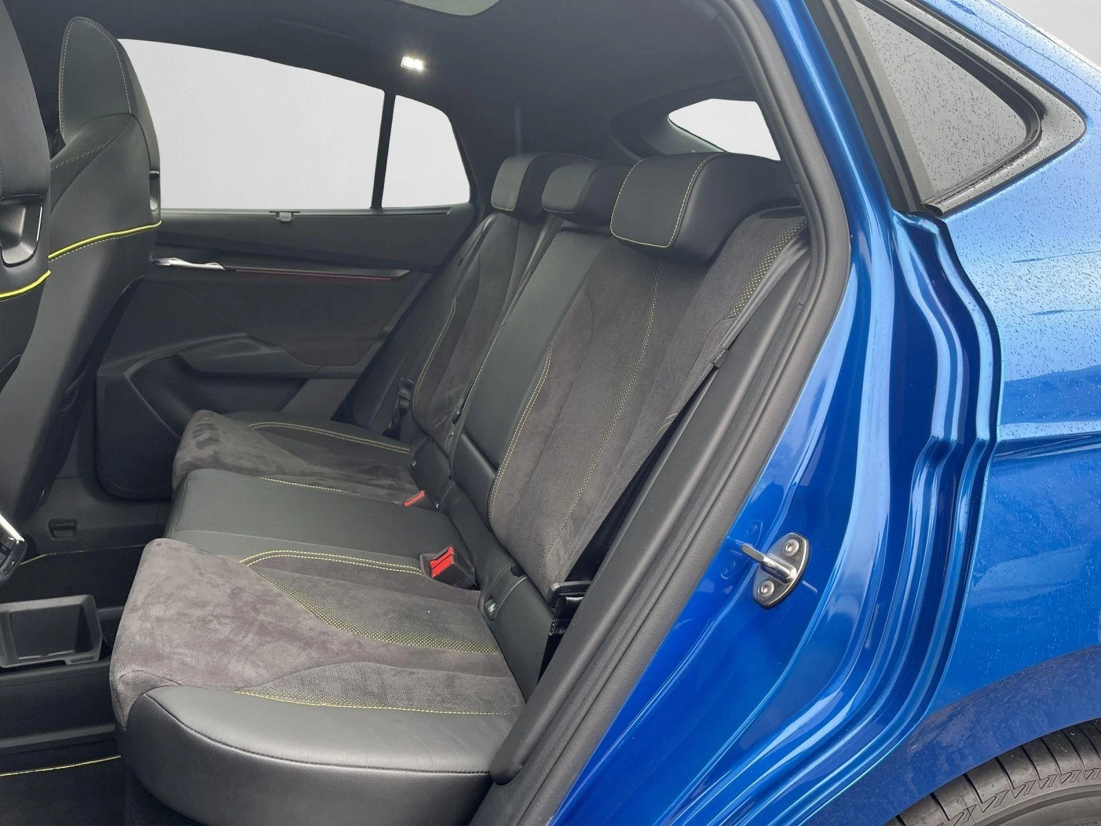 Skoda Enyaq iV RS COUPE CANTON CARBON MATRIX HEAD UP PANO  | Mobile.bg   14