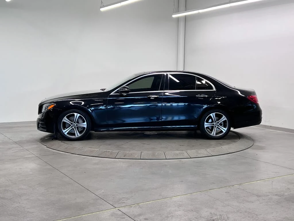 Mercedes-Benz E 350 4MATIC BURMESTER* PANO* CAM* BLINDSPOT* KEYLESS*  - изображение 3