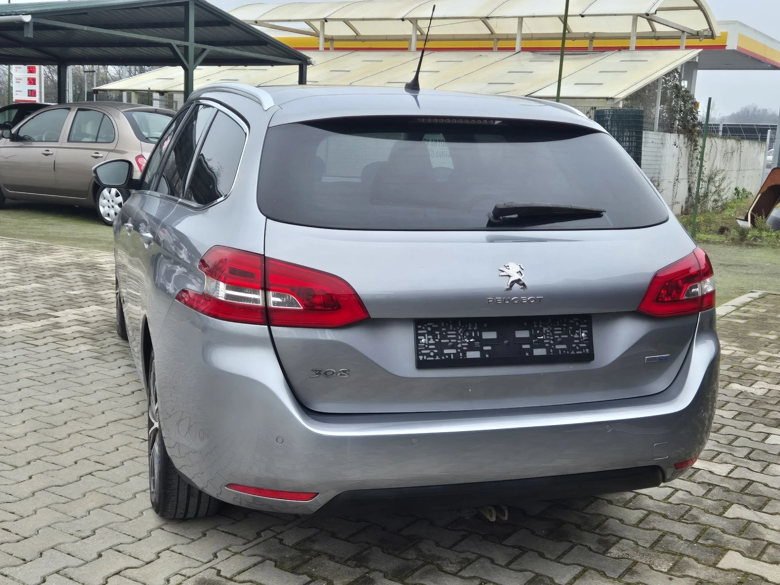 Peugeot 308 1.6 HDI 120к.с. - изображение 9