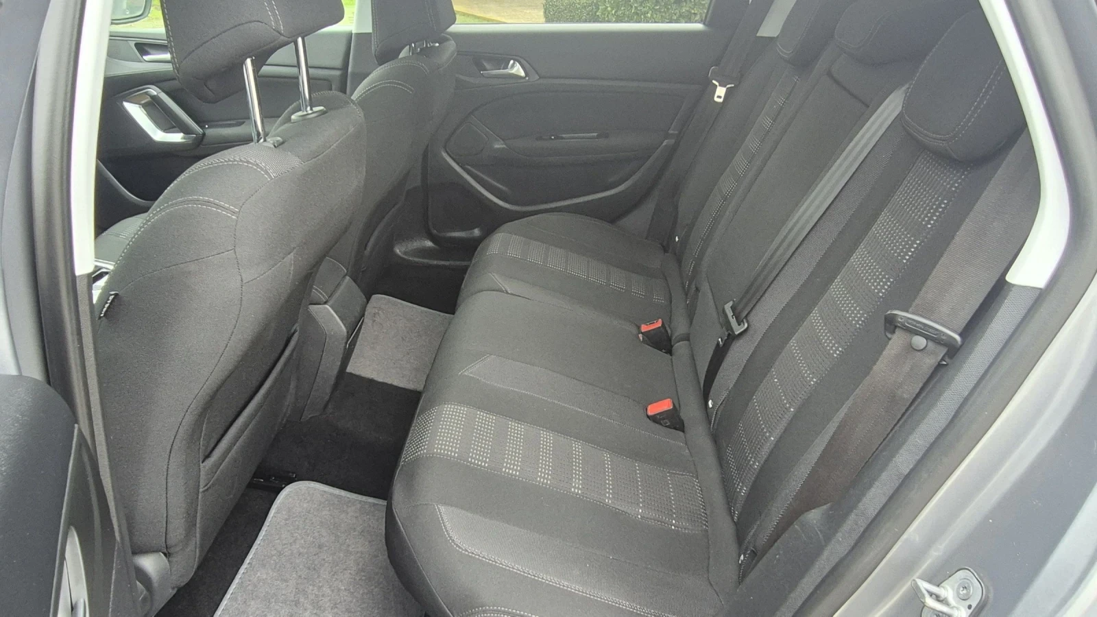 Peugeot 308 1.6 HDI 120�.�. | Mobile.bg � ����������� 13