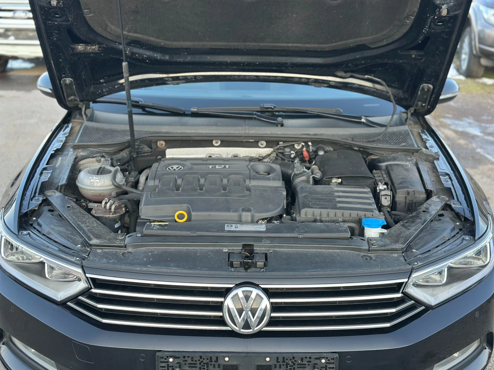 VW Passat 1.6TDi HighLine | Mobile.bg � ����������� 17