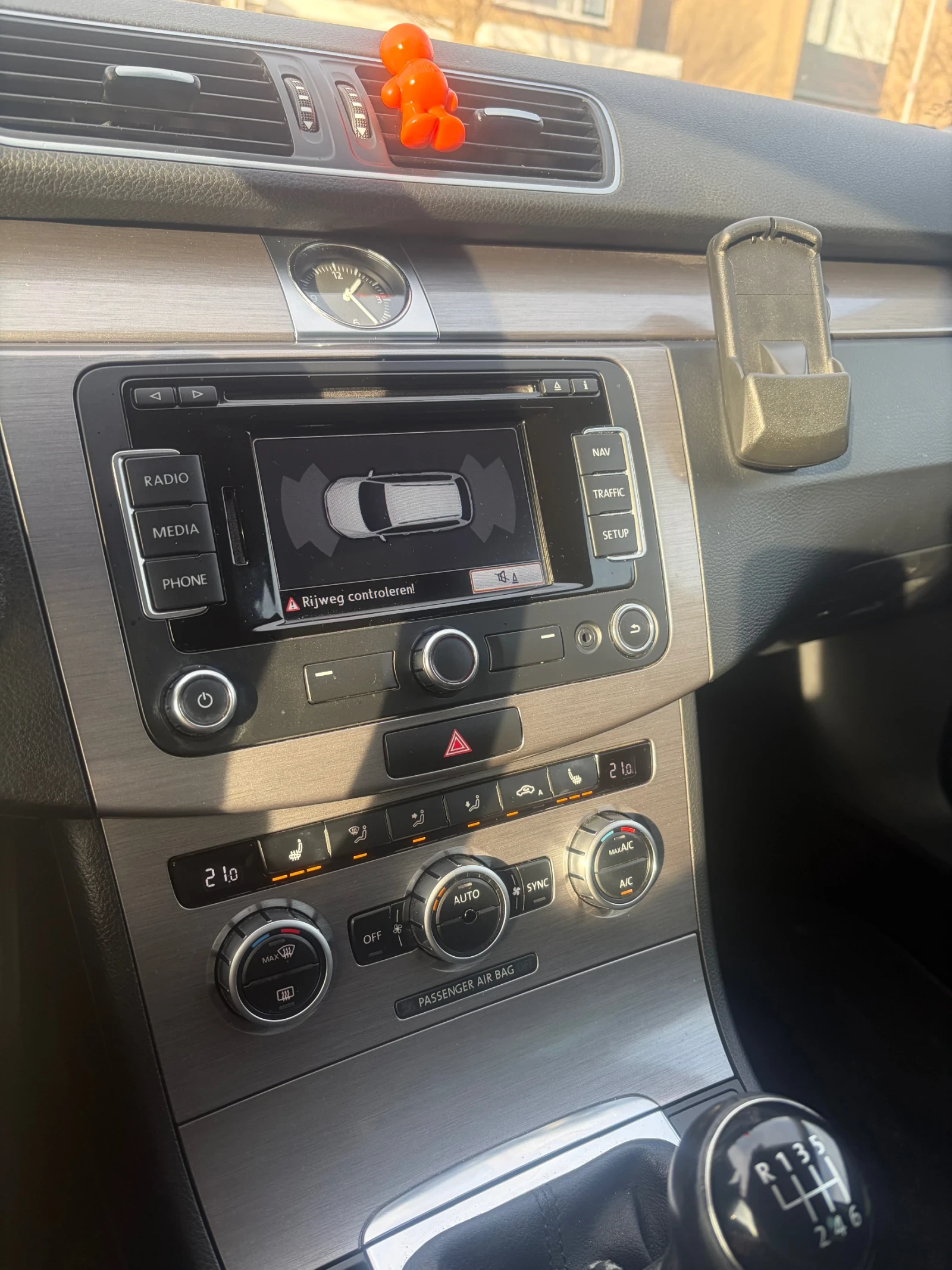 VW Passat Passat 1.6tdi 2013 | Mobile.bg � ����������� 12