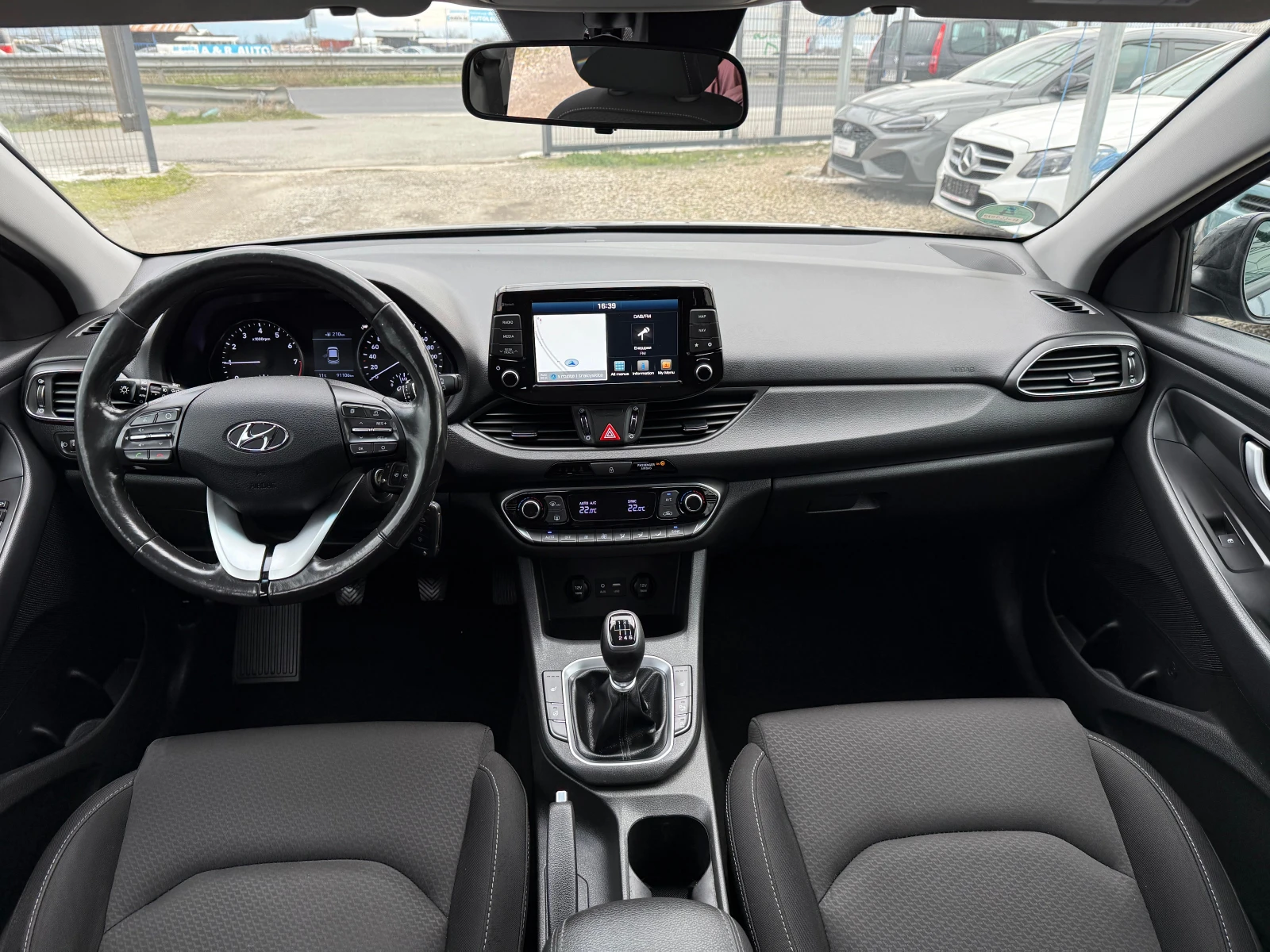 Hyundai I30 1.4 i | Mobile.bg � ����������� 11