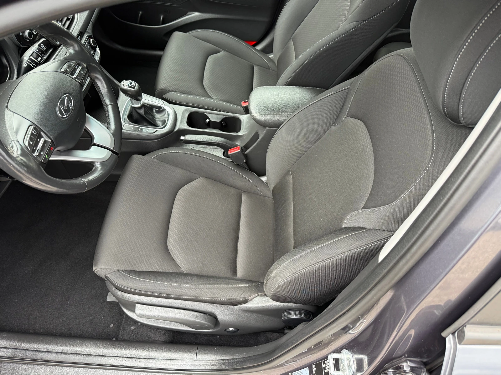 Hyundai I30 1.4 i - изображение 8