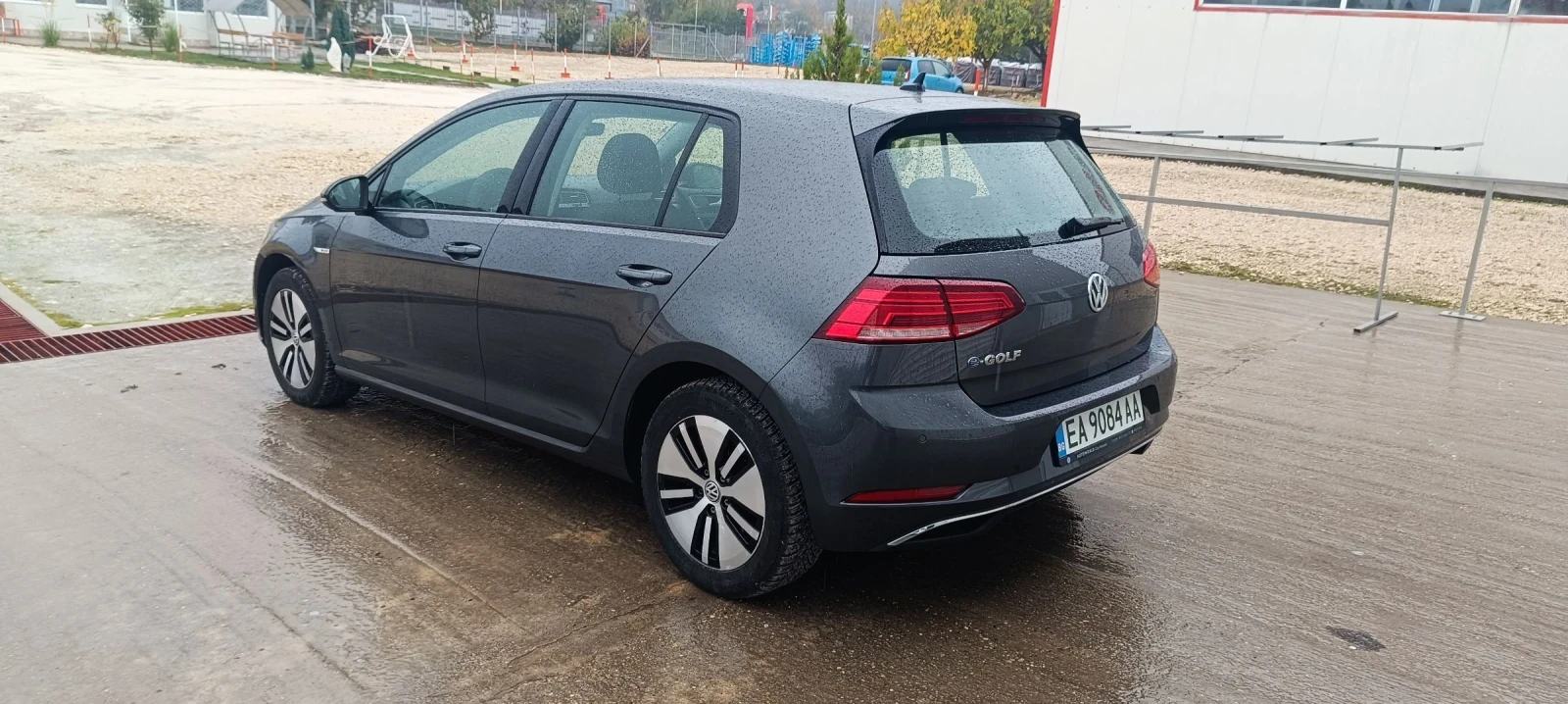 VW Golf Electric 36.8 KW CCS 2020 �. | Mobile.bg � ����������� 3