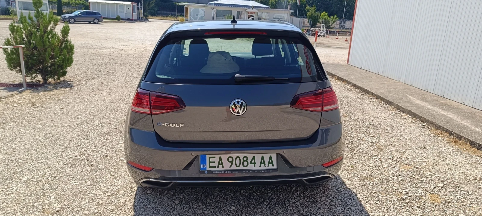 VW Golf Electric 36.8 KW CCS 2020 г., снимка 5 - Автомобили и джипове - 53732191