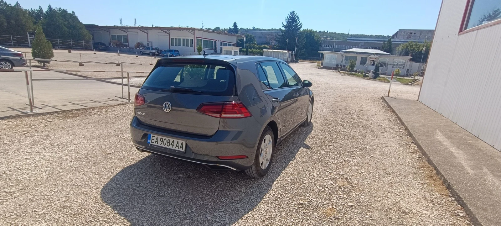 VW Golf Electric 36.8 KW CCS 2020 г., снимка 4 - Автомобили и джипове - 53732191