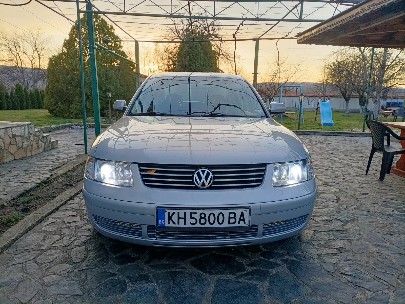 VW Passat 1.8T 200HP, снимка 5 - Автомобили и джипове - 53821124