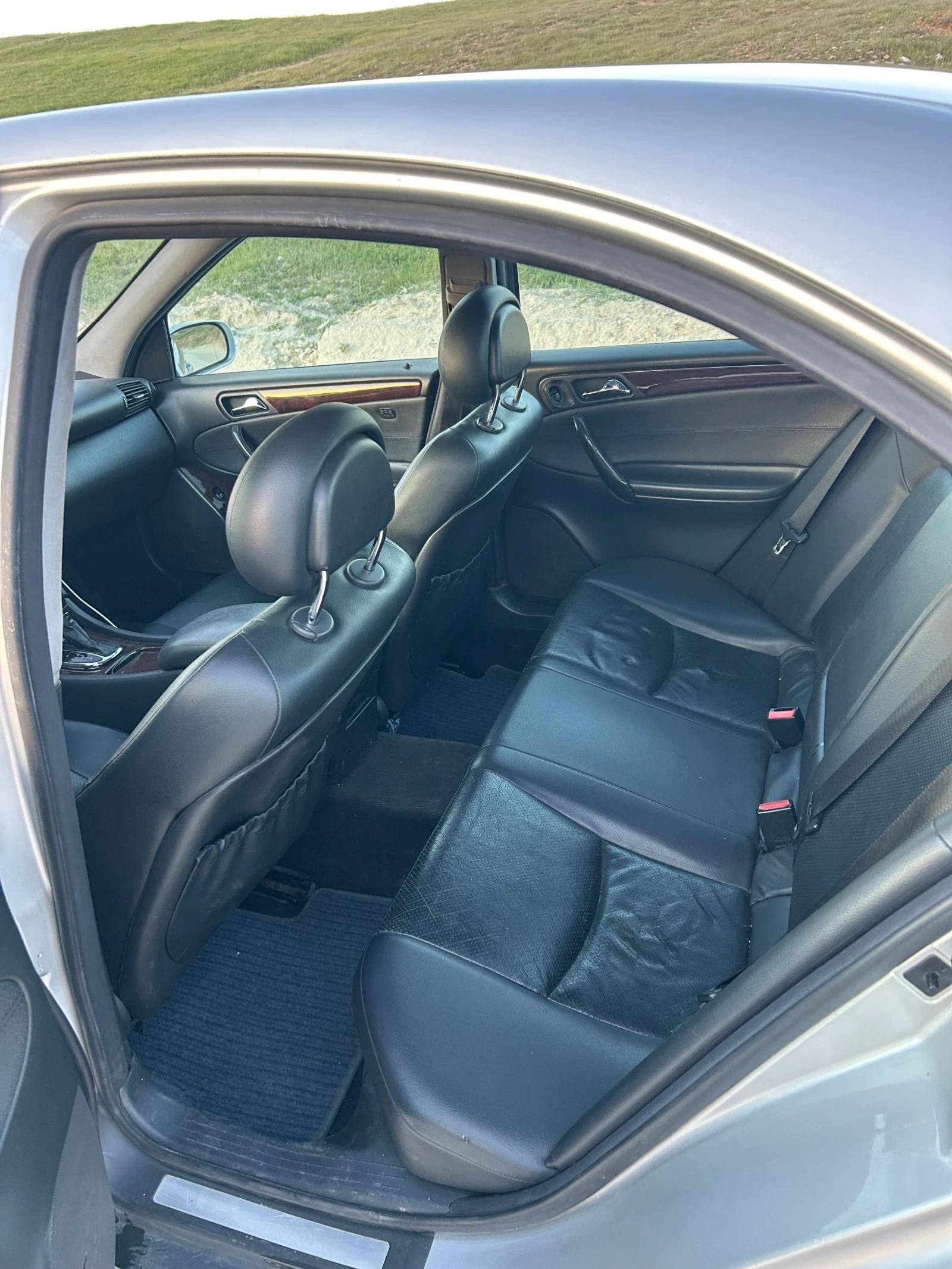 Mercedes-Benz C 220 CDI 143k, снимка 6 - Автомобили и джипове - 54438280