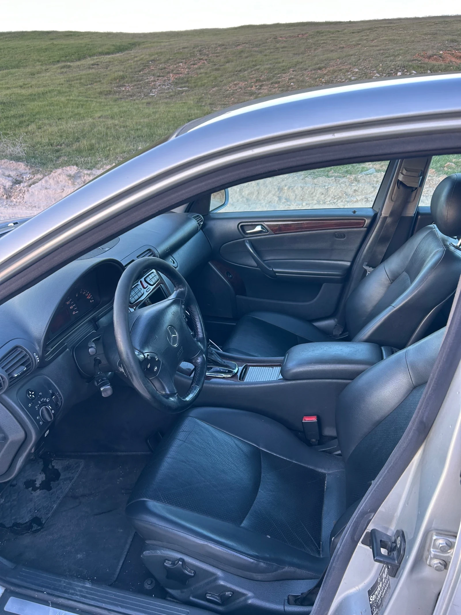 Mercedes-Benz C 220 CDI 143k, снимка 5 - Автомобили и джипове - 54438280