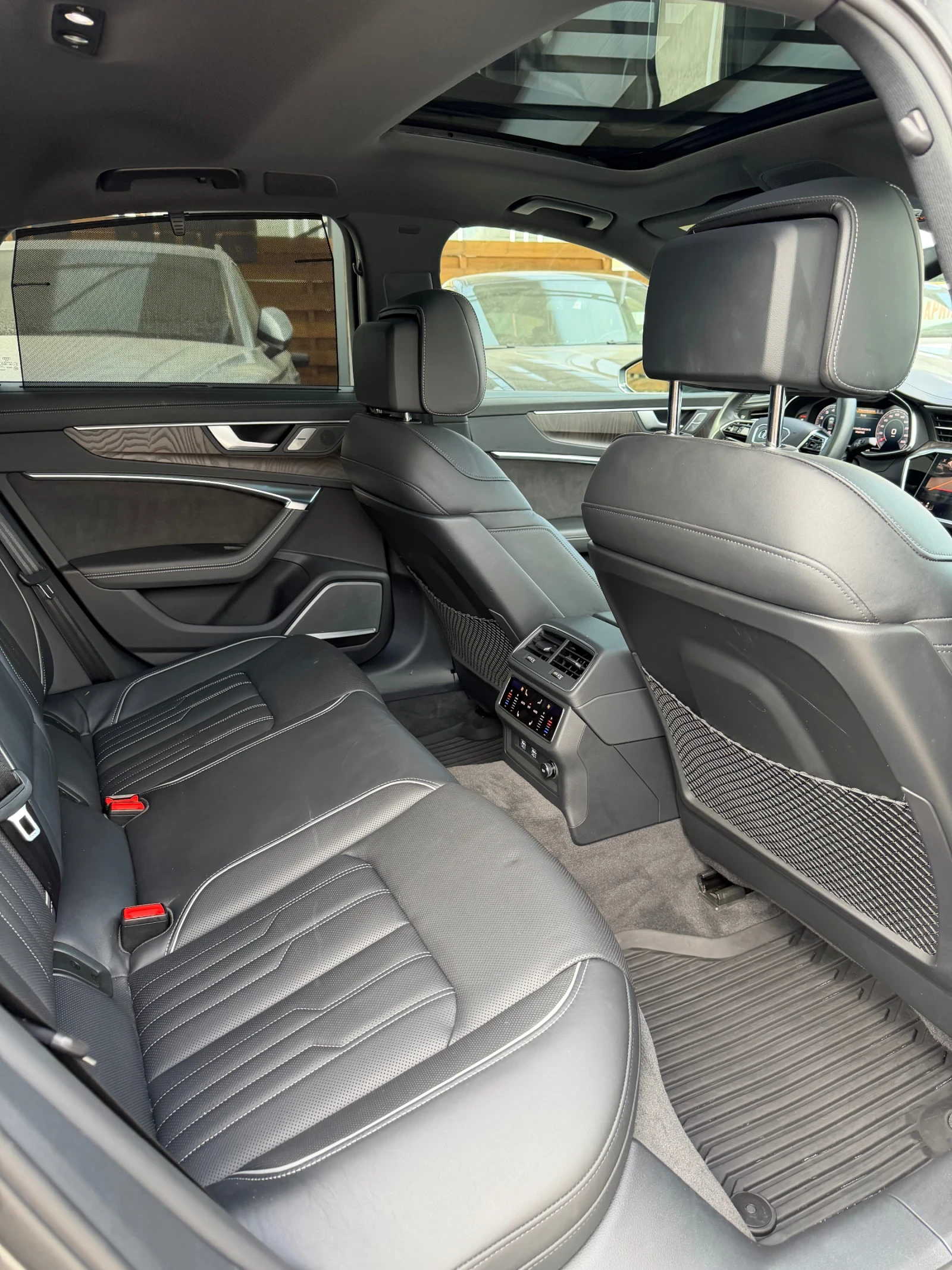 Audi A6 55TFSI S-line Technik BlackOptics 3D Bang&Olufsen, снимка 11 - Автомобили и джипове - 54477085