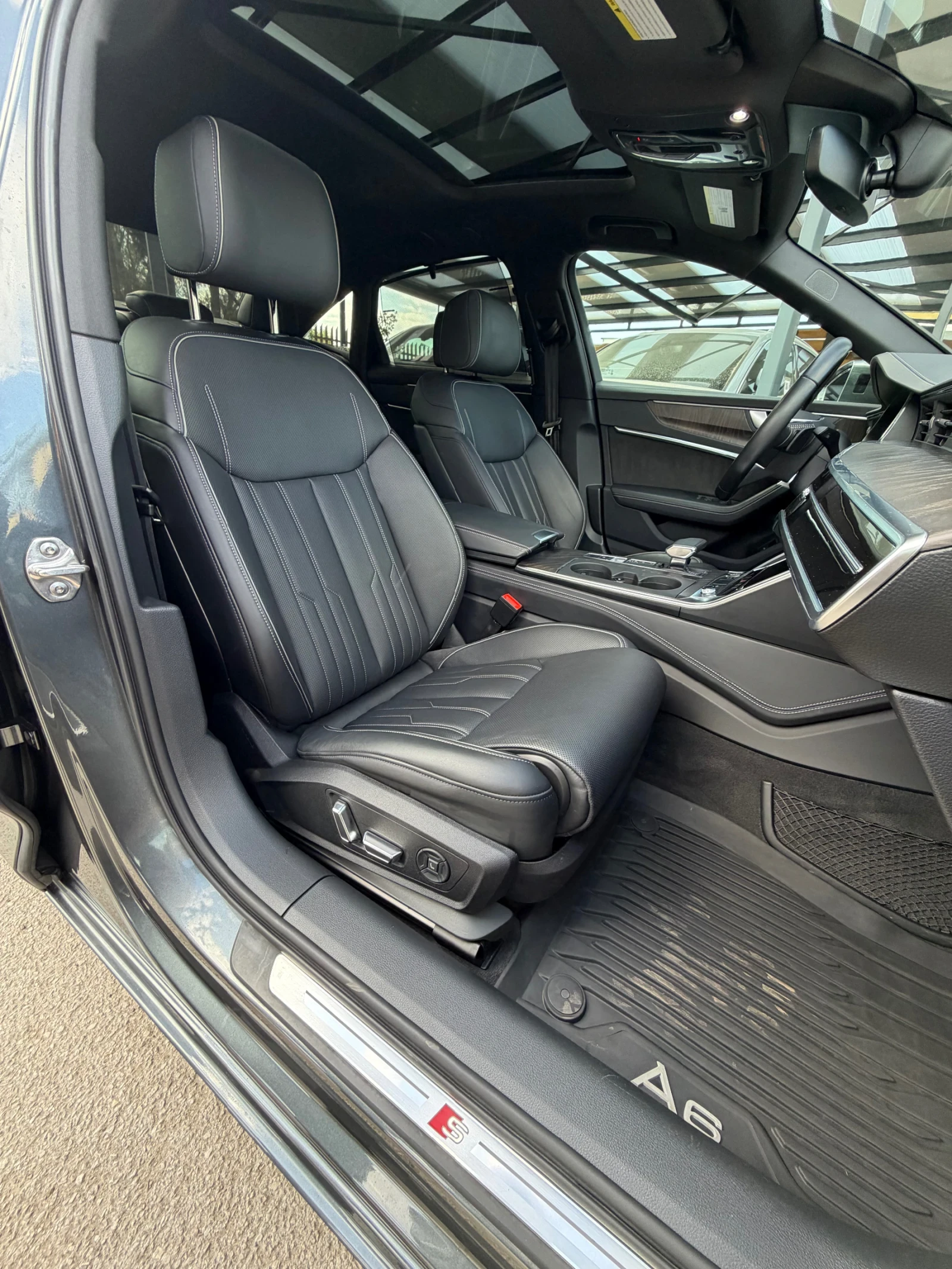 Audi A6 55TFSI S-line Technik BlackOptics 3D Bang&Olufsen, снимка 12 - Автомобили и джипове - 54477085