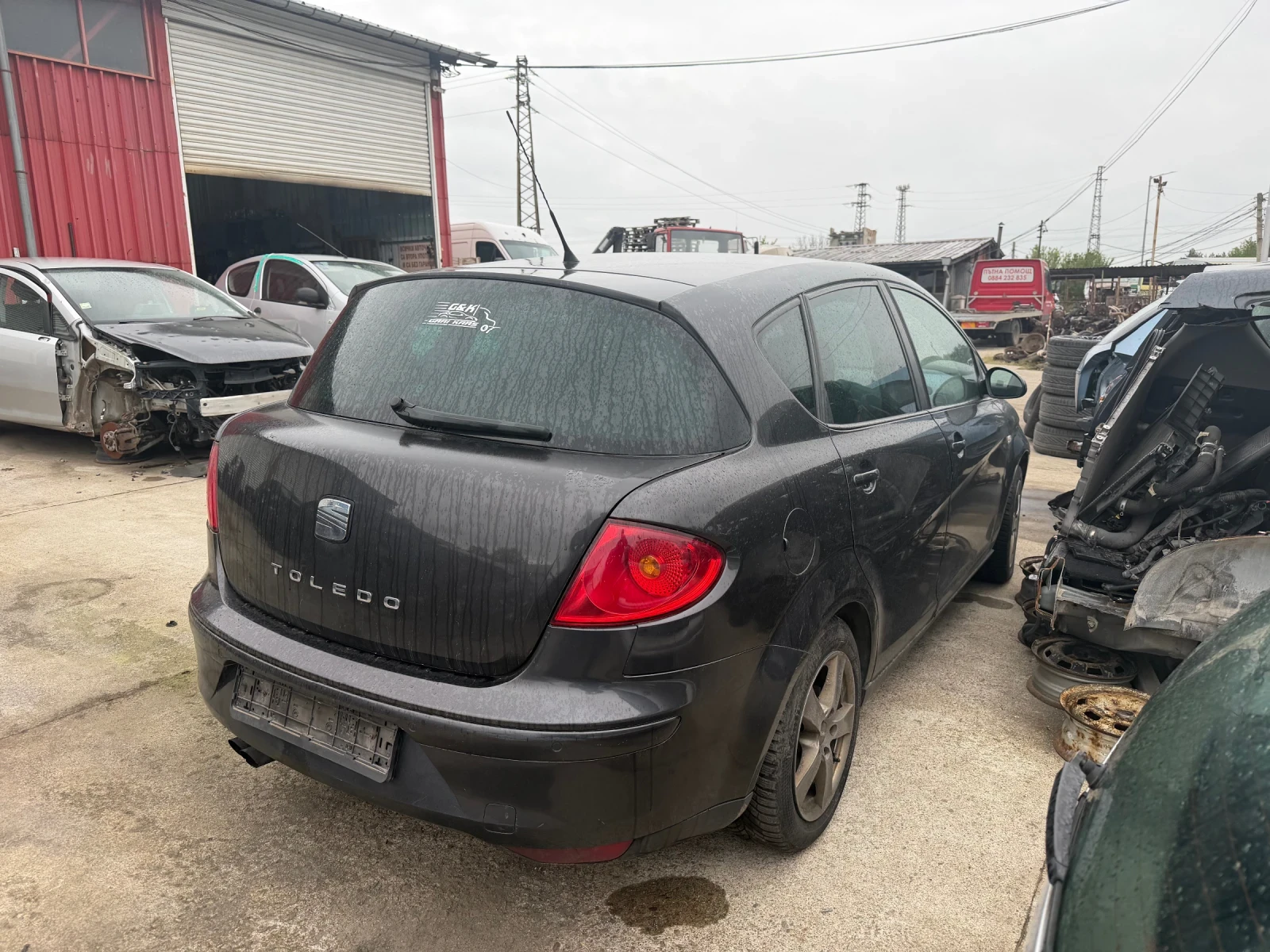 Seat Toledo 2.0 TDI DSG, снимка 3 - Автомобили и джипове - 54481253