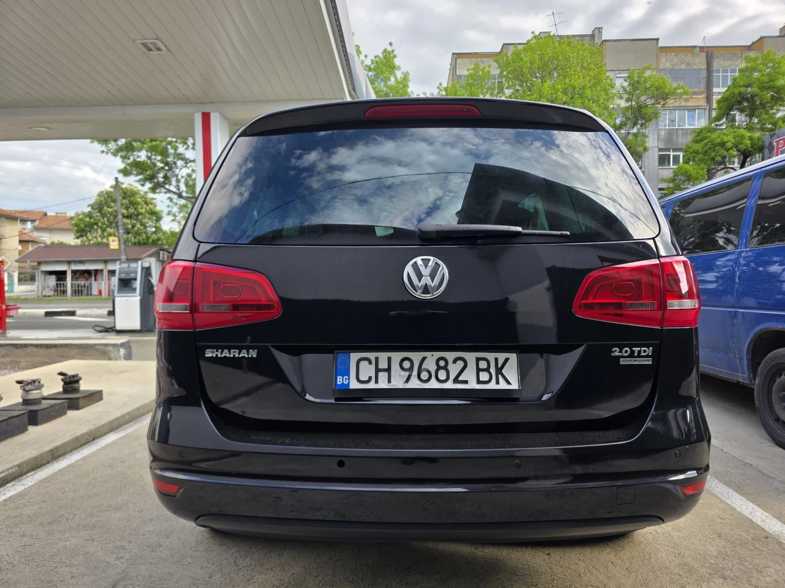 VW Sharan 2.0TDI.170PS.6+ 1LED.FAROVE., снимка 8 - Автомобили и джипове - 54544177