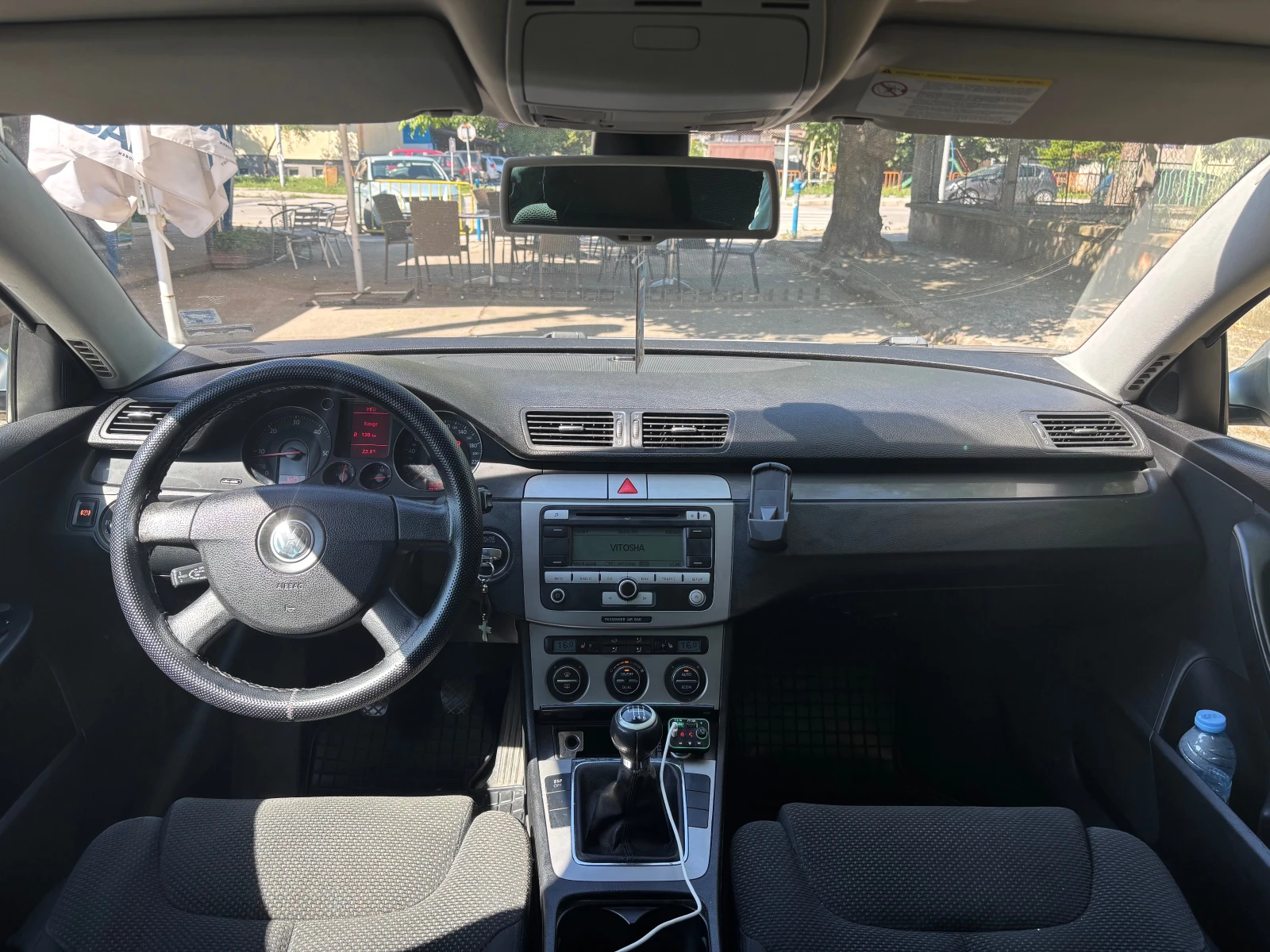 VW Passat 2.0 TDI, снимка 6 - Автомобили и джипове - 54715691