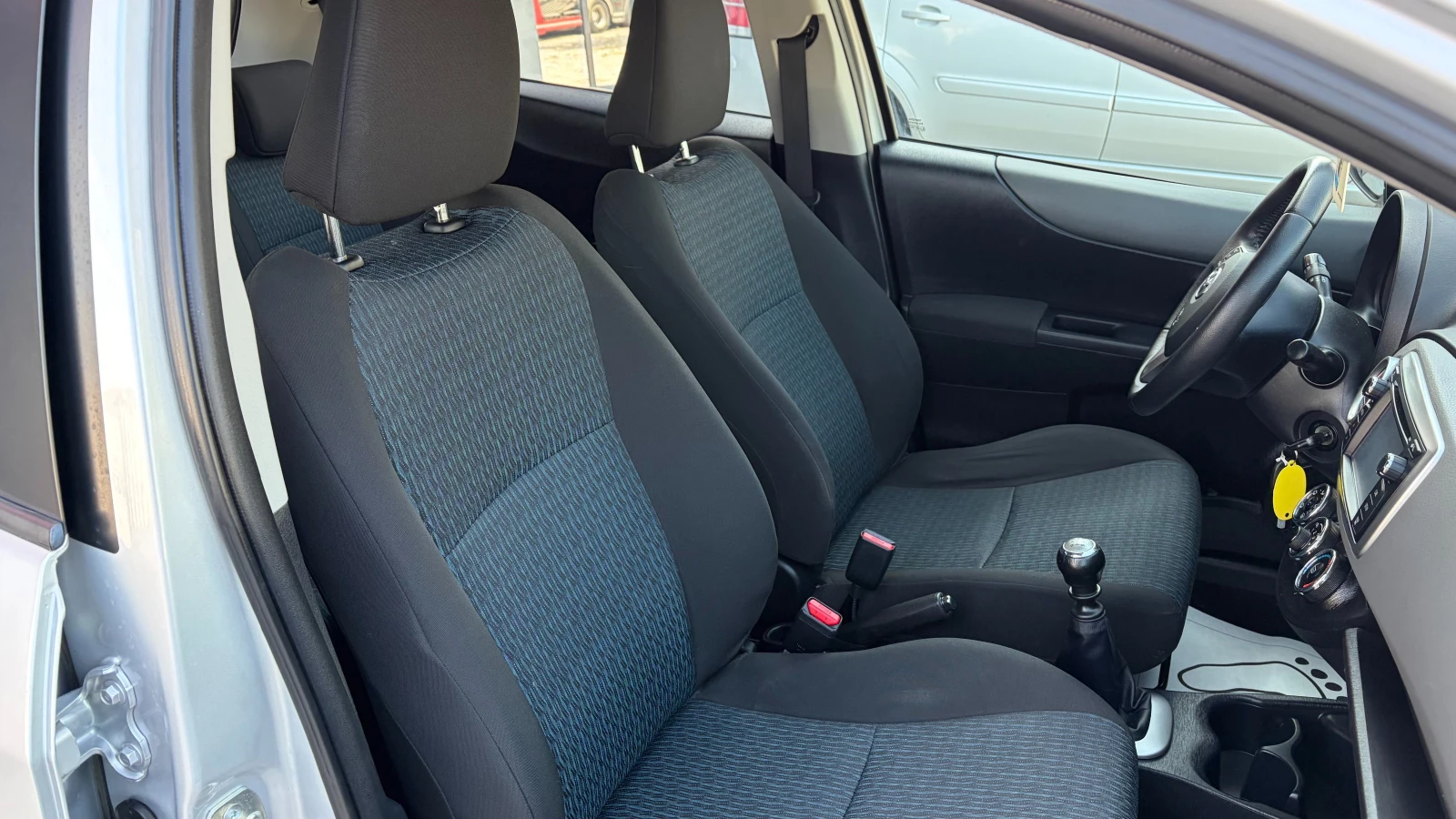 Toyota Yaris 1.4 D-4D  | Mobile.bg � ����������� 13