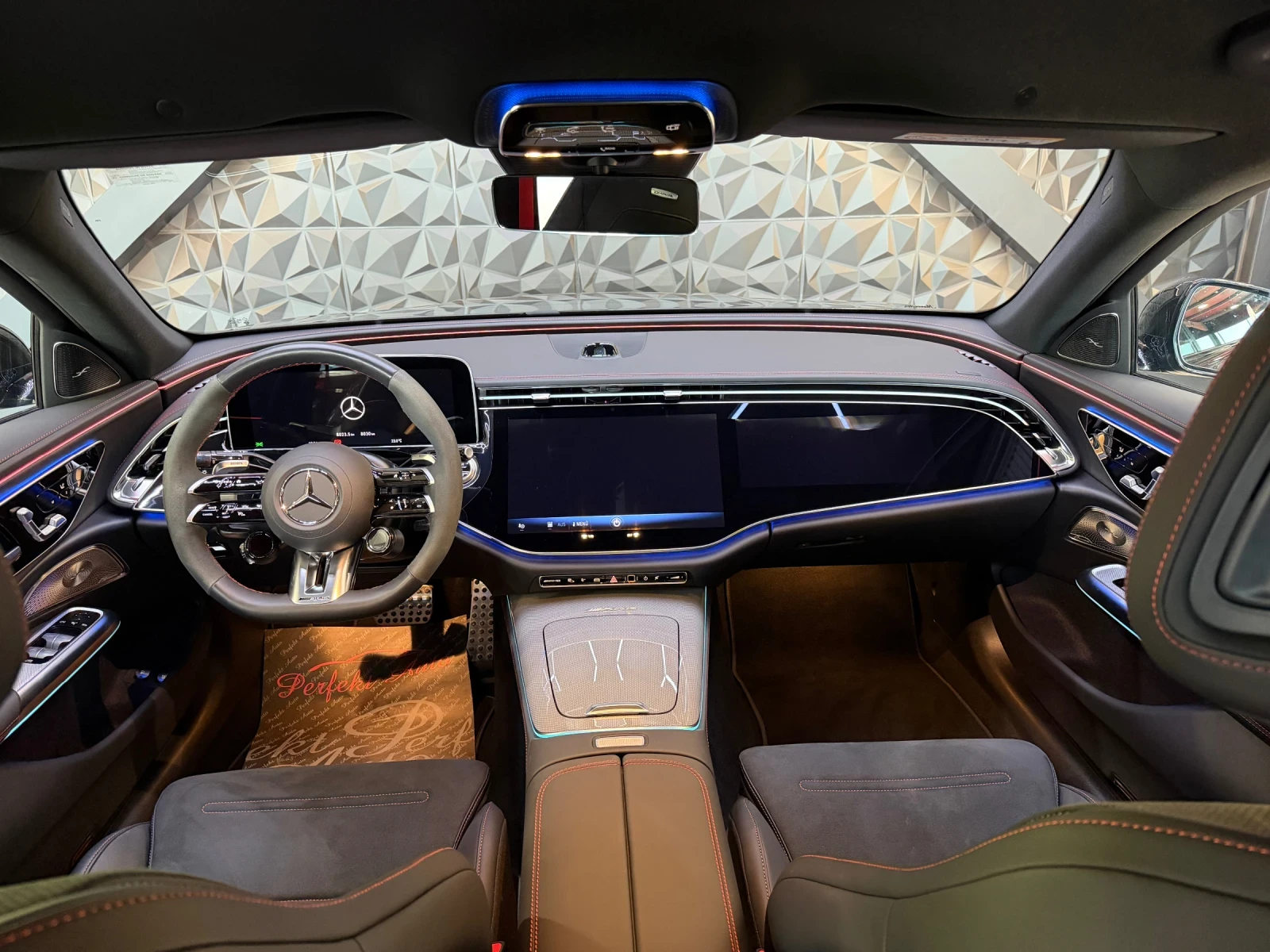 Mercedes-Benz E 53 AMG 4 MATIC HYBRID * BURMESTER * , снимка 7 - Автомобили и джипове - 54844772