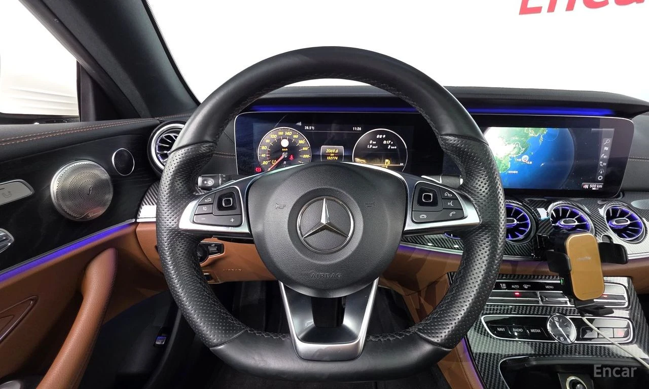 Mercedes-Benz E 220 d Coupe AMG Line* BURMESTER* ХЕДЪП* PANORAMA* , снимка 9 - Автомобили и джипове - 55522727