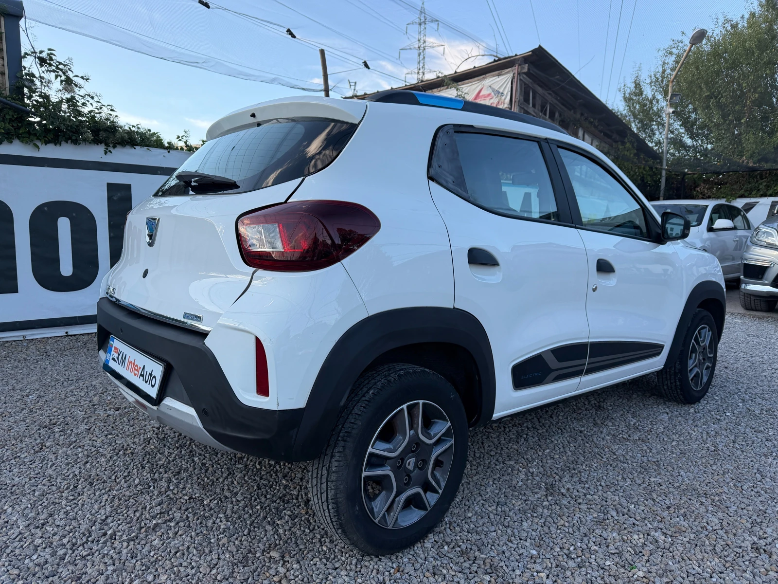 Dacia Spring 33kWh/Пробег 230км./23000км./NAVI/КОЖА/КАМЕРА, снимка 4 - Автомобили и джипове - 55954110