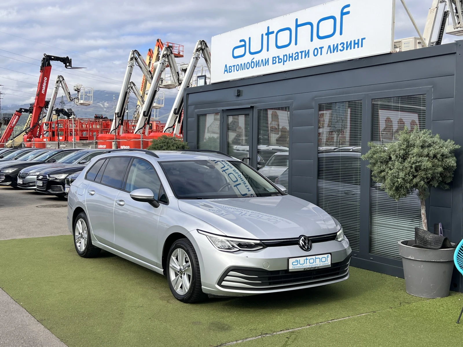 VW Golf LIFE/2.0TDI/116K.C/6МТ, снимка 6 - Автомобили и джипове - 56130558