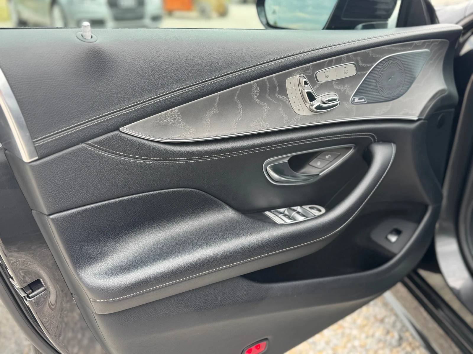 Mercedes-Benz CLS 300 Bi-Turbo| AMG Line| * ������* |  | Mobile.bg � ����������� 6