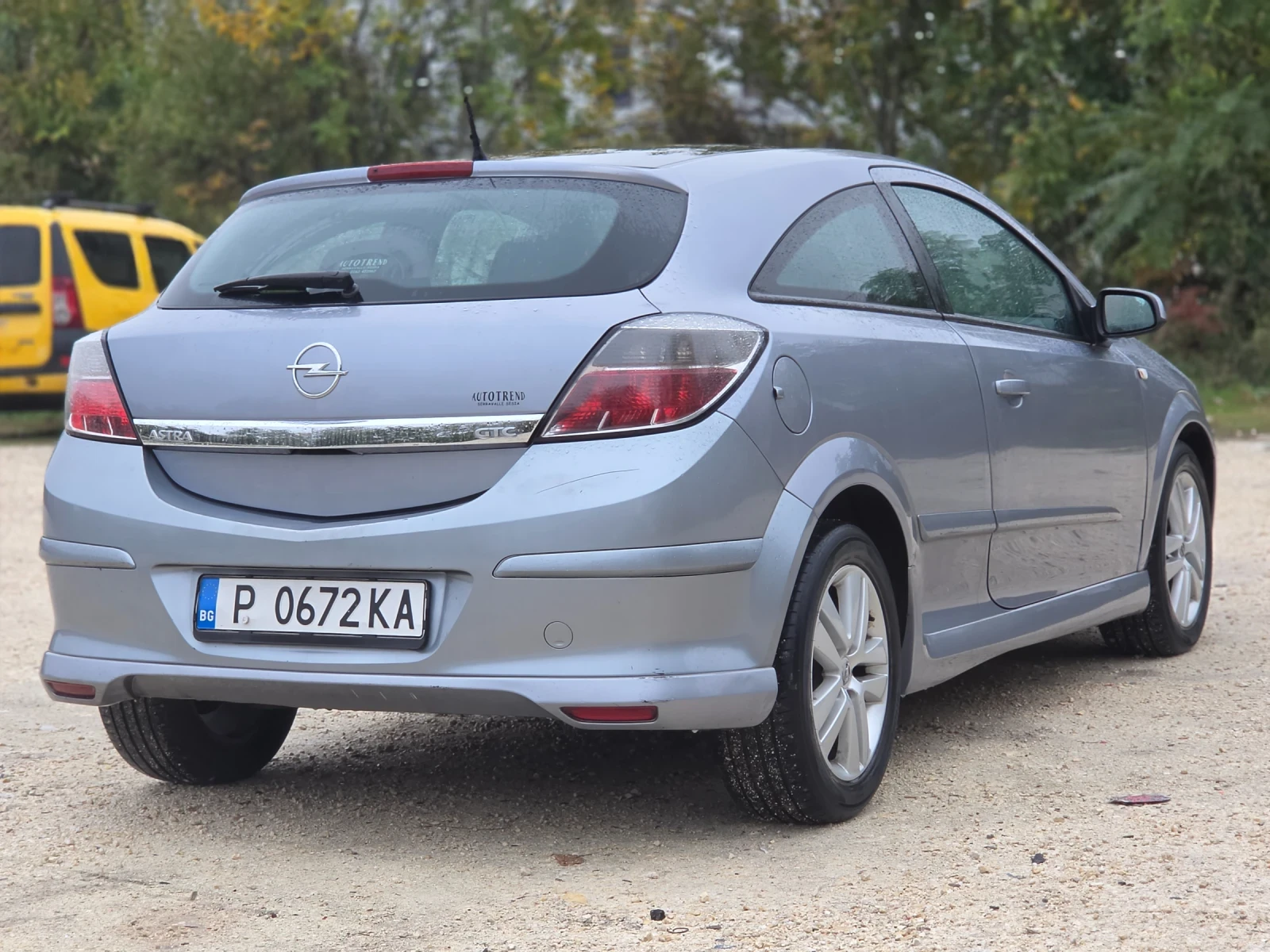 Opel Astra 1.7CDTi * РЕГИСТРИТАН * ОБСЛУЖЕН * , снимка 9 - Автомобили и джипове - 56683125
