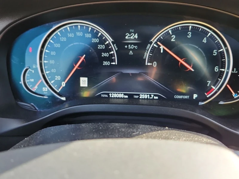 BMW X3 Xdrive* Digital* 360View* Подгрев* Пано, снимка 8 - Автомобили и джипове - 52479882