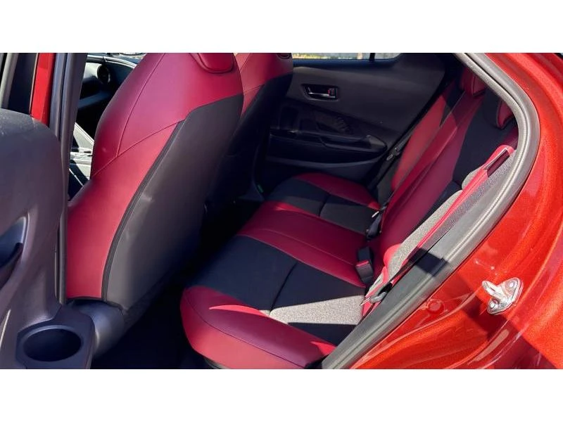 Toyota C-HR 2.0HEV HERO E-CVT AWD MY26, снимка 11 - Автомобили и джипове - 55748677