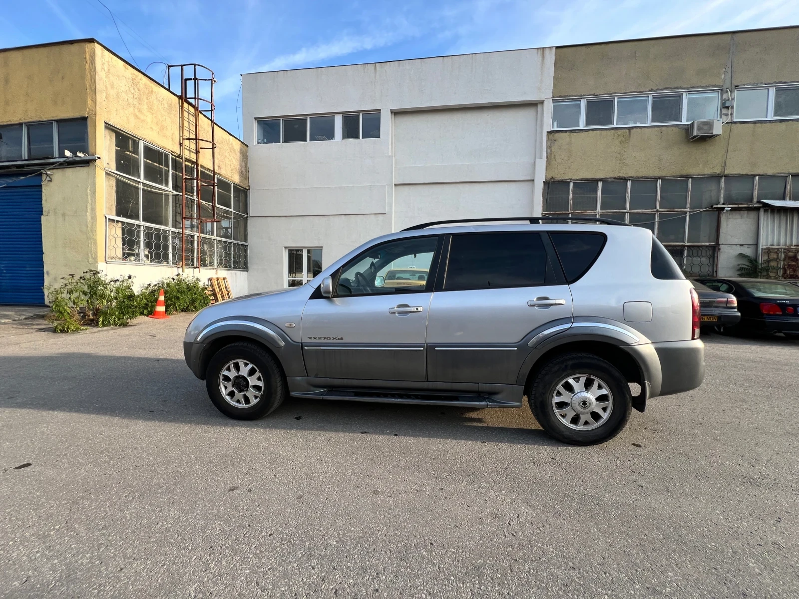 SsangYong Rexton 2.7 XDI - изображение 2