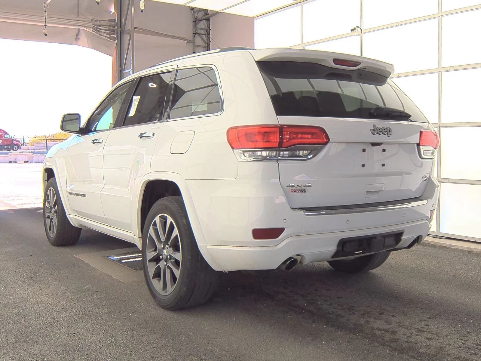 Jeep Grand cherokee BUY NOW* OVERLAND* 8ZF* 3.6* Обдух* Подгрев* Пано* - изображение 5