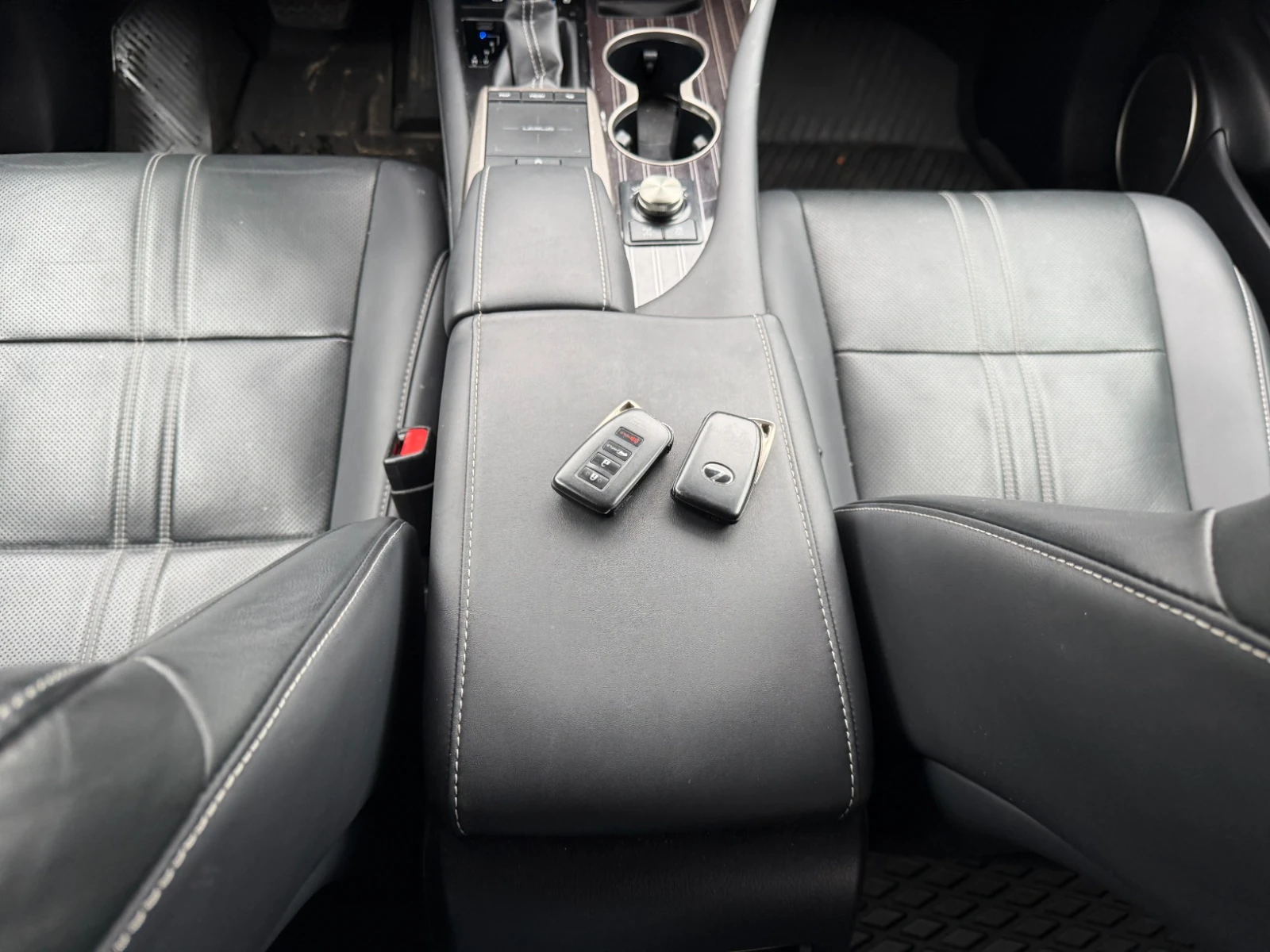 Lexus RX 350 * * CARFAX * *   * *  | Mobile.bg   11