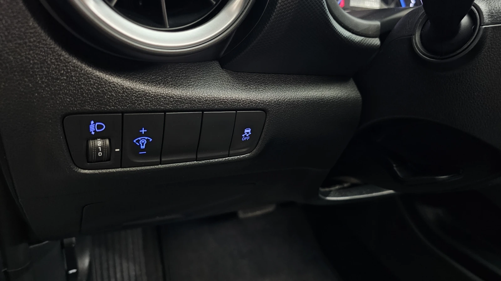 Hyundai Kona 2.0 2WD MODERN  | Mobile.bg   15