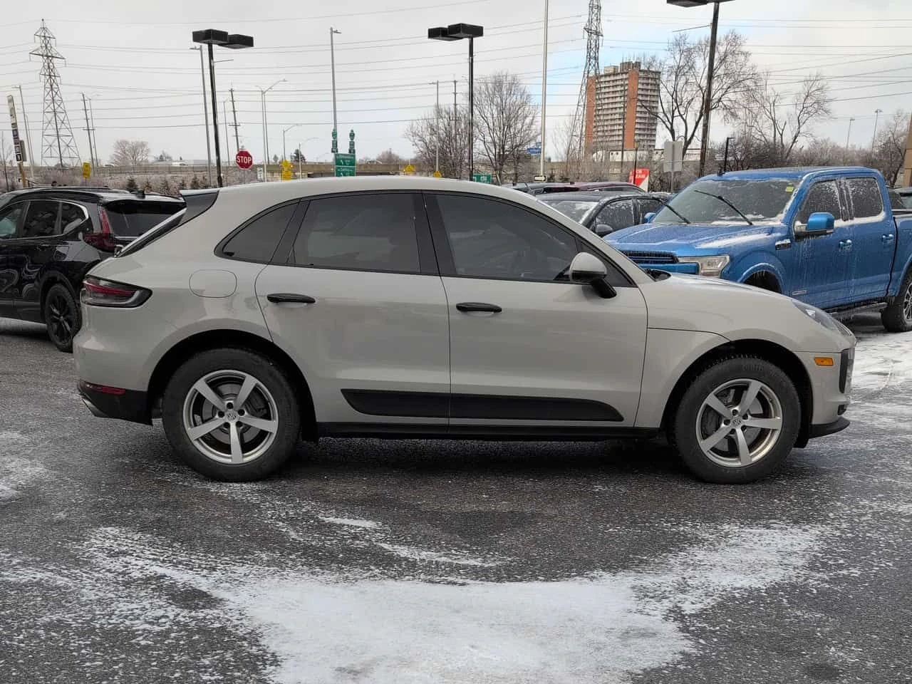 Porsche Macan S  CARFAX, снимка 3 - Автомобили и джипове - 53845603