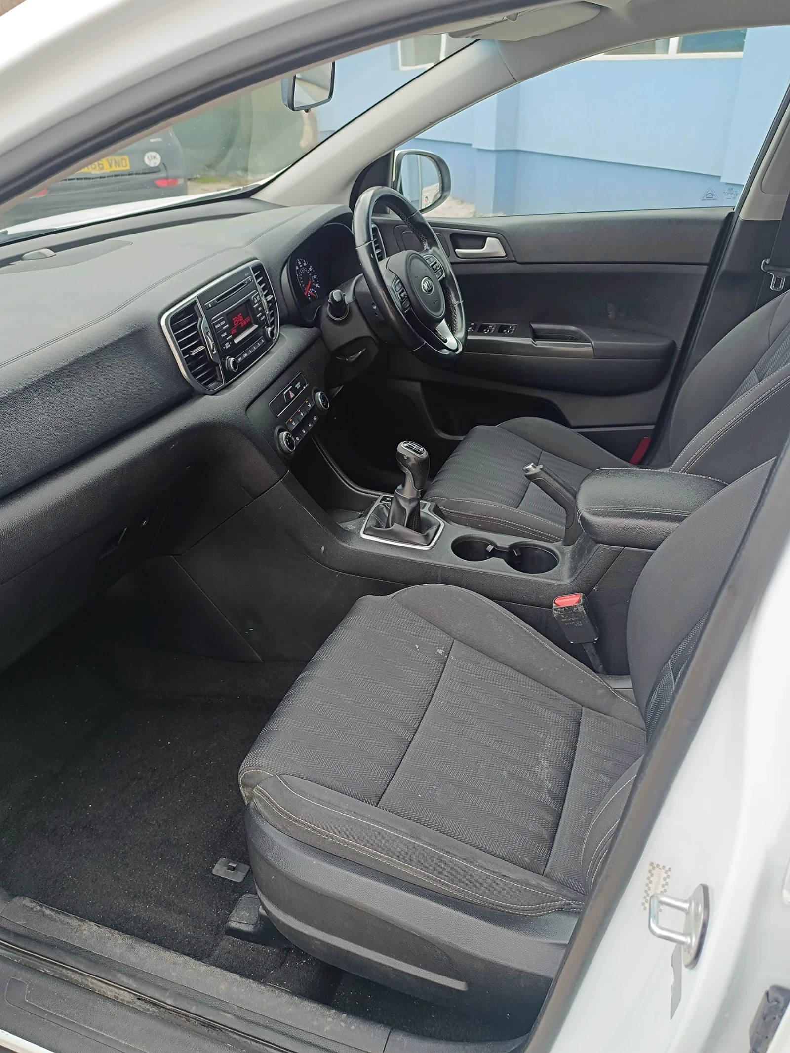 Kia Sportage 1.7 crdi , снимка 10 - Автомобили и джипове - 53921153