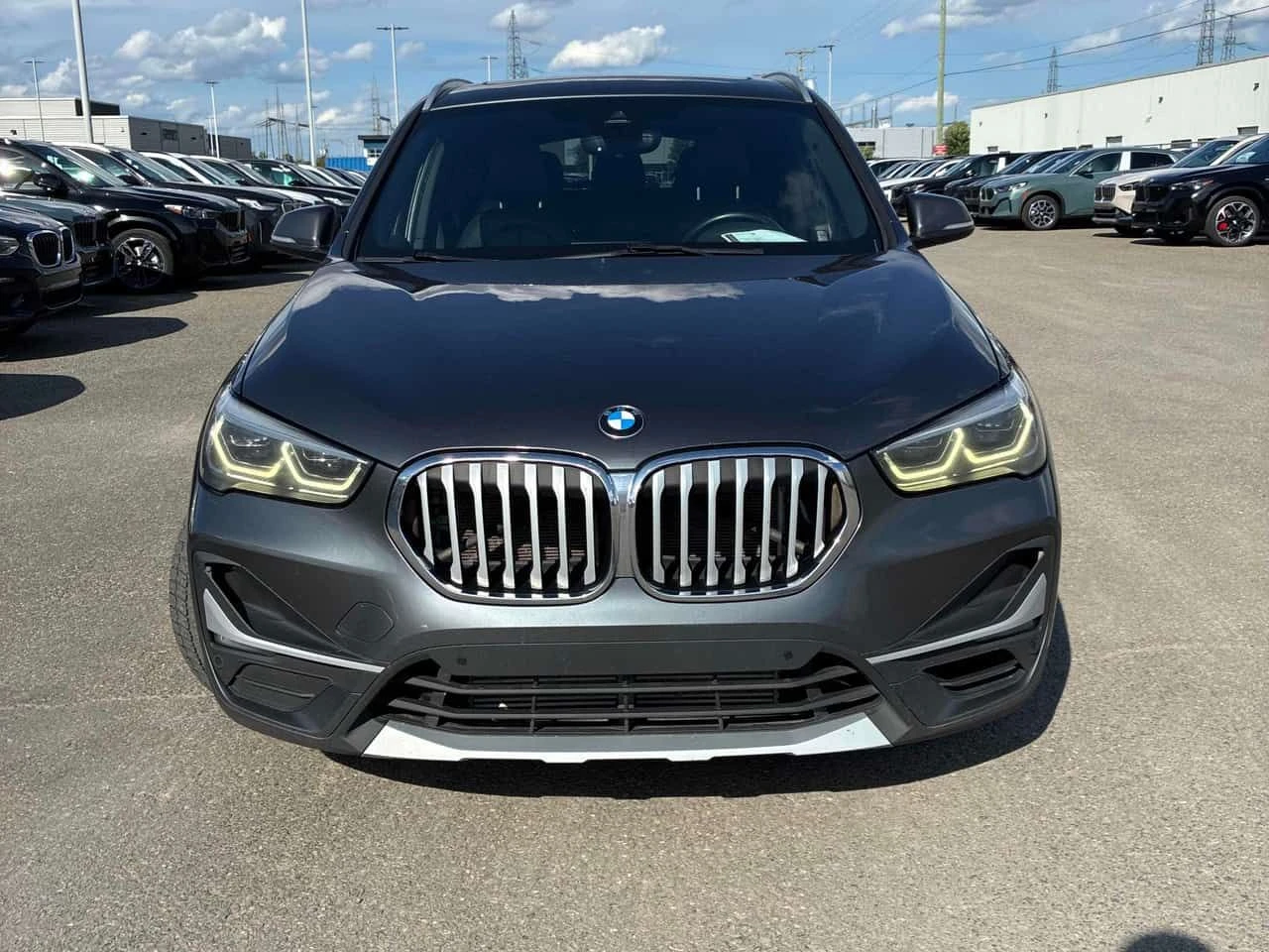 BMW X1 xDrive28i | CARFAX | АВТОКРЕДИТ БЕЗ ПЪРВОНАЧАЛНА , снимка 2 - Автомобили и джипове - 55402948