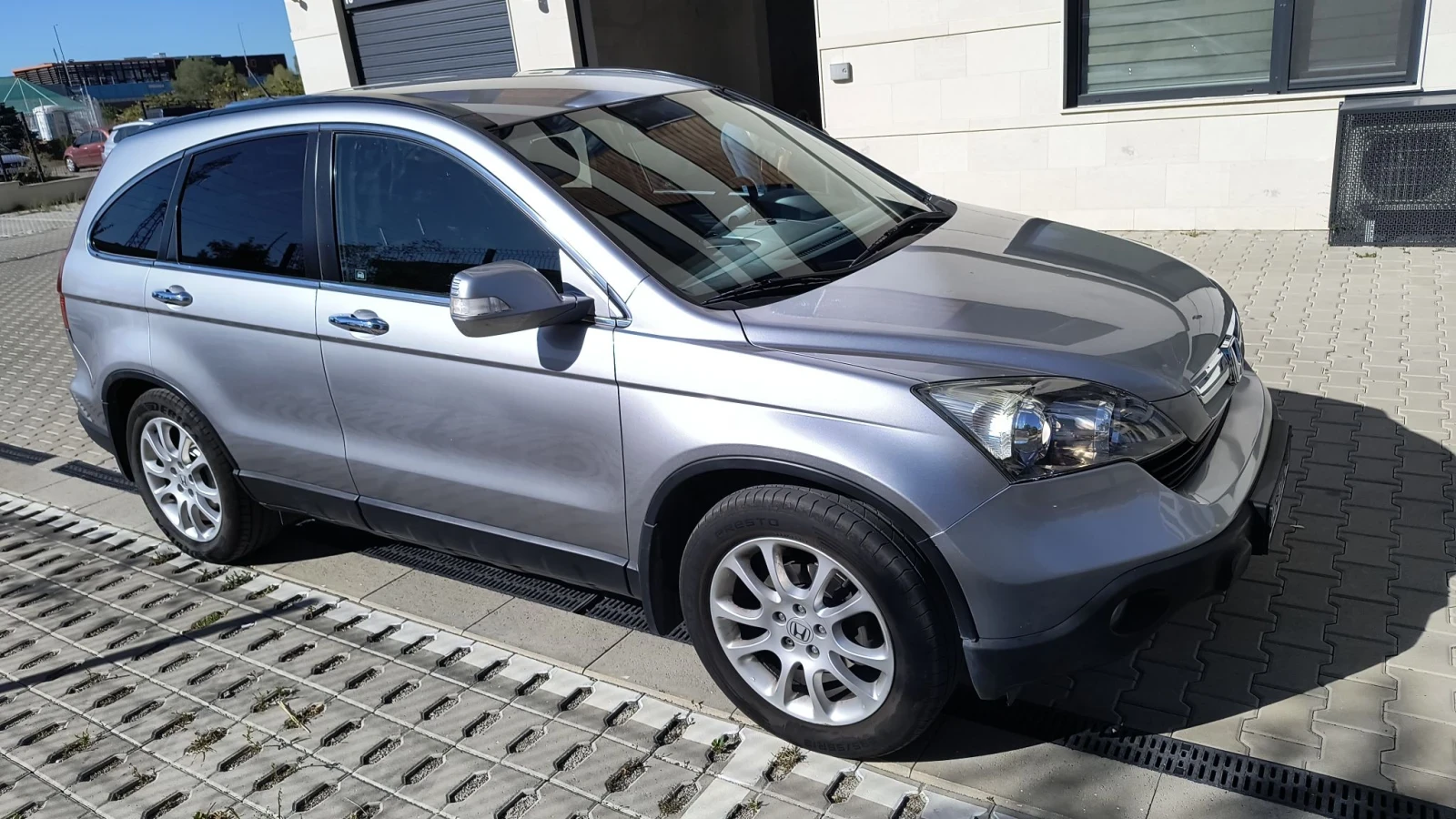 Honda Cr-v 2.2 CTDI, снимка 2 - Автомобили и джипове - 56441098