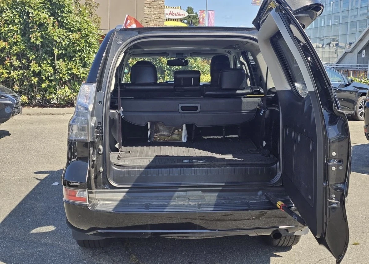 Lexus GX 460 LUXURY * AWD * MARK LEVINSON * TV * 6+ 1 * CARFAX*, снимка 12 - Автомобили и джипове - 56130118