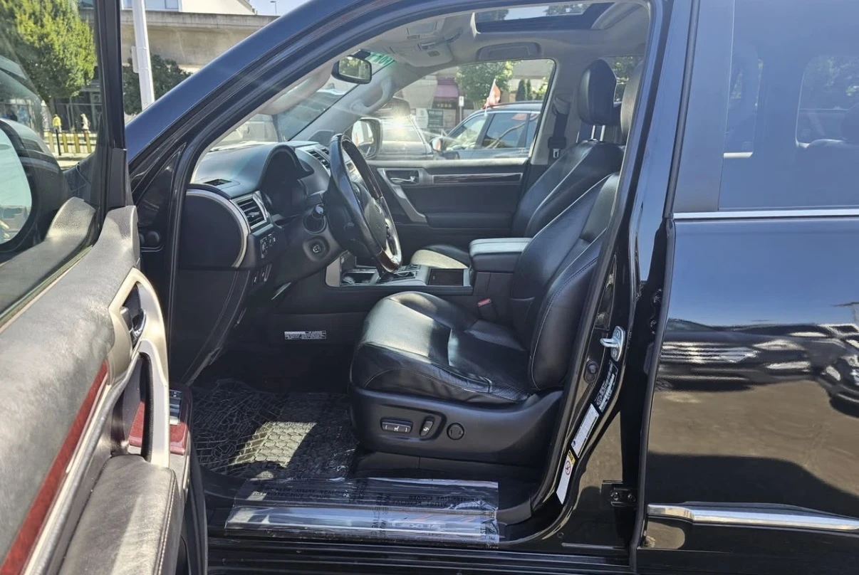 Lexus GX 460 LUXURY * AWD * MARK LEVINSON * TV * 6+ 1 * CARFAX*, снимка 5 - Автомобили и джипове - 56130118