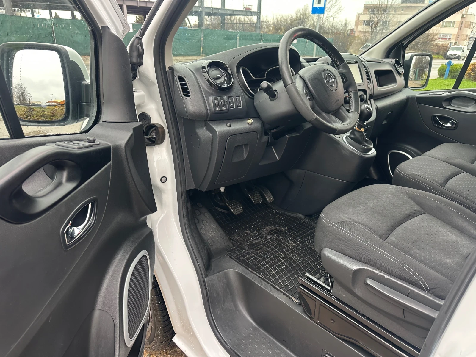 Opel Vivaro 1.6 CDTI Bi Turbo L2H1  Navi | Mobile.bg   12
