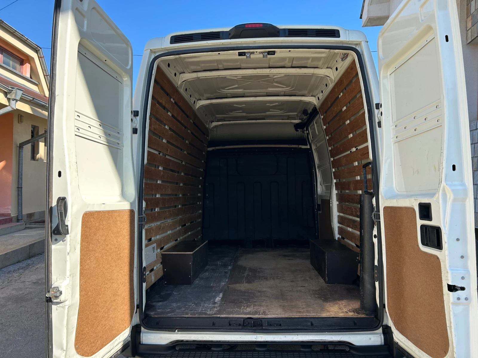 Iveco Daily 2.3HPI , снимка 12 - Бусове и автобуси - 54682728