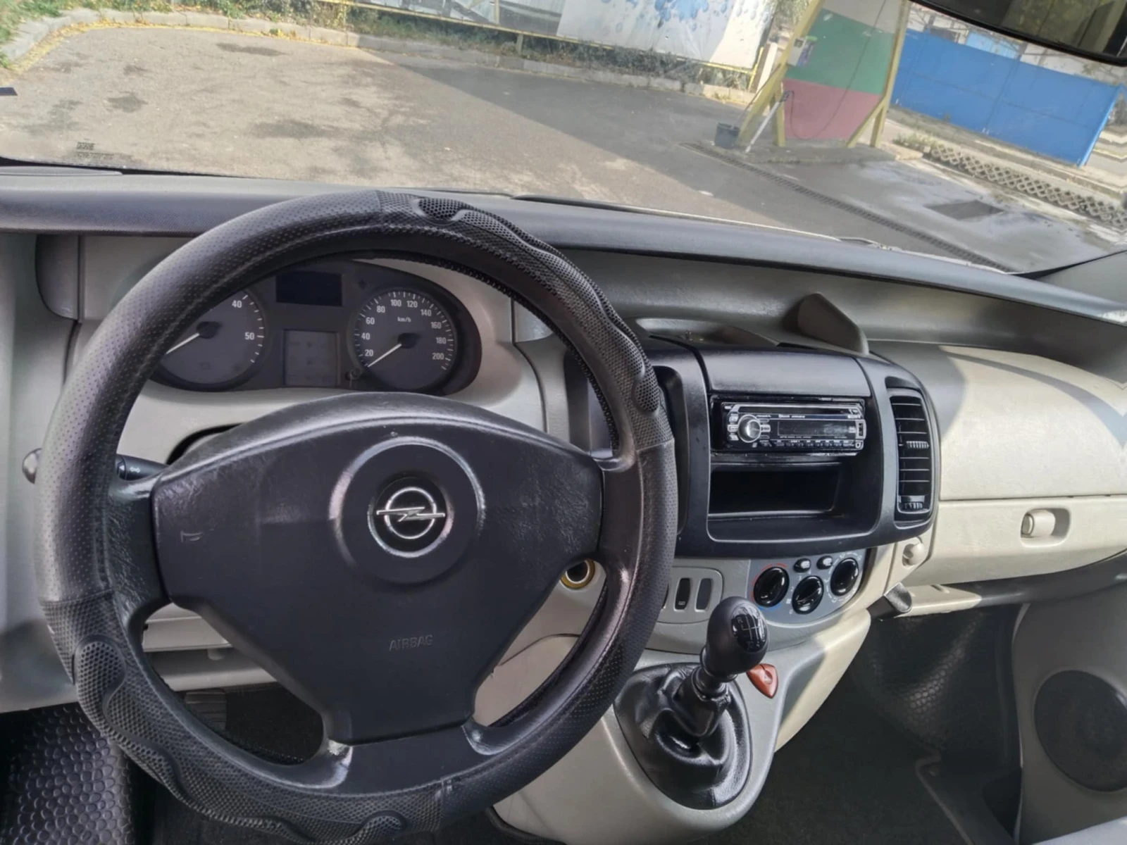 Opel Vivaro 2.0, снимка 10 - Бусове и автобуси - 54762079