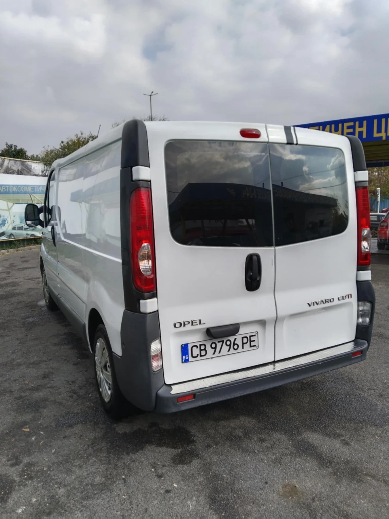 Opel Vivaro 2.0, снимка 3 - Бусове и автобуси - 54762079