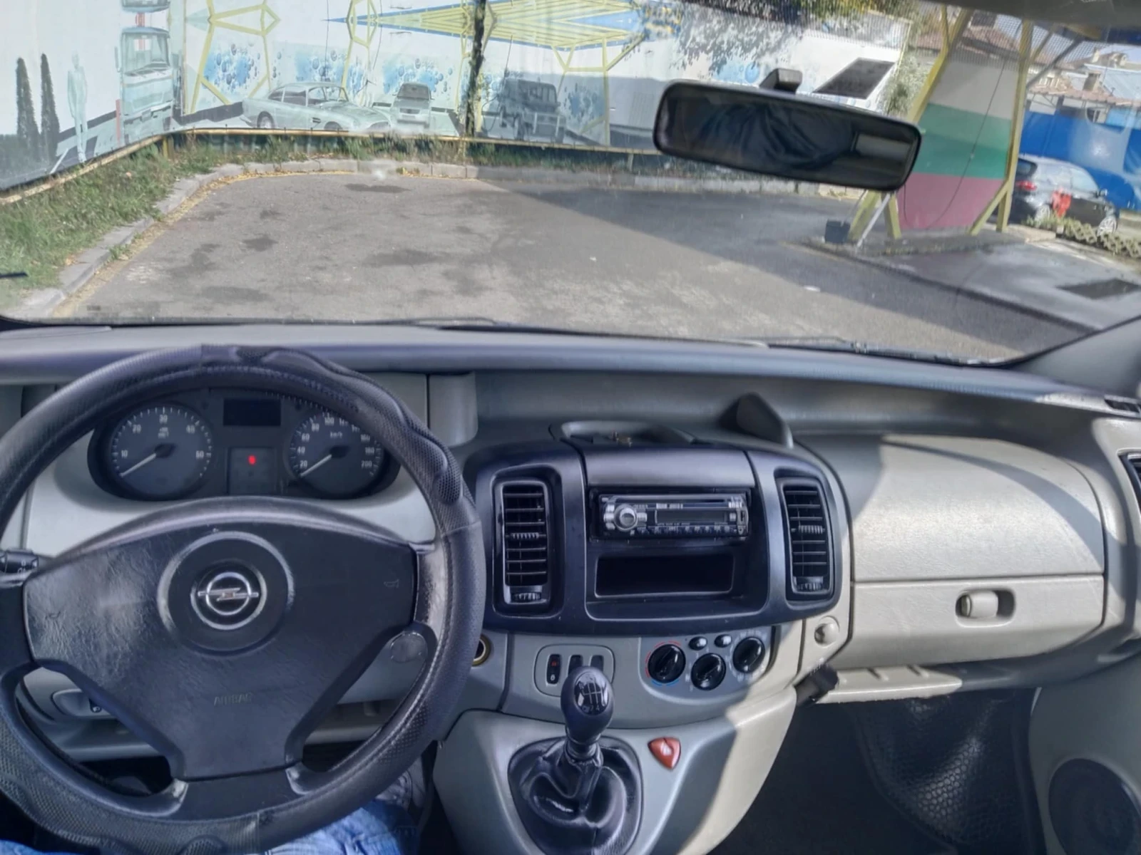 Opel Vivaro 2.0, снимка 8 - Бусове и автобуси - 54762079