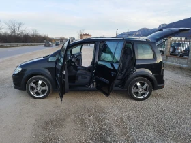 VW Touran 2.0 Tdi BMM CROSS, снимка 9