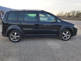 VW Touran 2.0 Tdi BMM CROSS, снимка 6