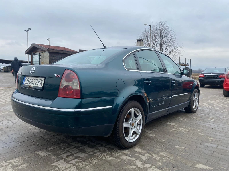 VW Passat 1.9D, снимка 5 - Автомобили и джипове - 48306427