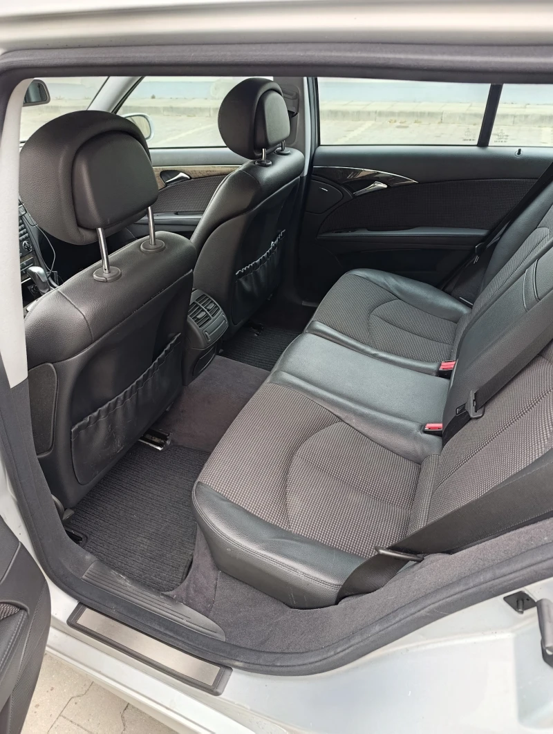 Mercedes-Benz E 280, снимка 7 - Автомобили и джипове - 49605176