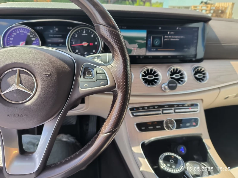 Mercedes-Benz E 220, снимка 14 - Автомобили и джипове - 51233153