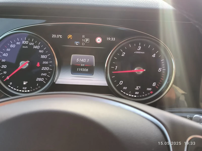 Mercedes-Benz E 220, снимка 17 - Автомобили и джипове - 51233153